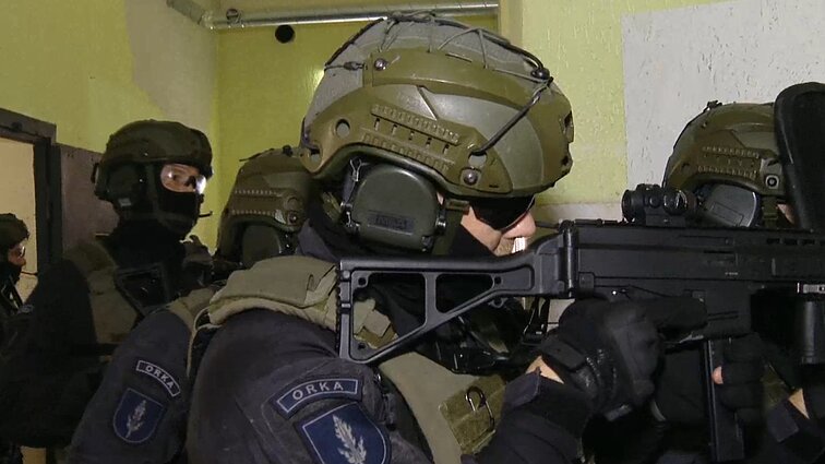 Marijampolės kalėjime imituotos riaušės: naudoti bepiločiai orlaiviai, vandens patranka