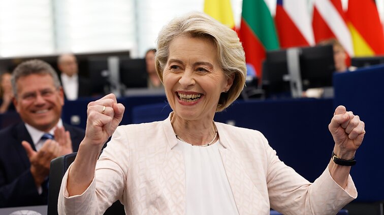 EP antrai kadencijai Europos Komisijos pirmininke paskyrė vokietę Ursulą von der Leyen