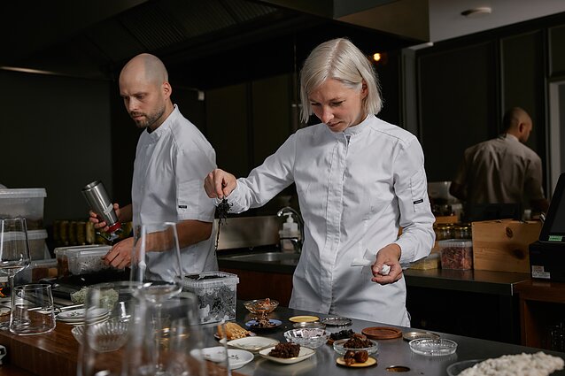 „Pas mus restoranas“