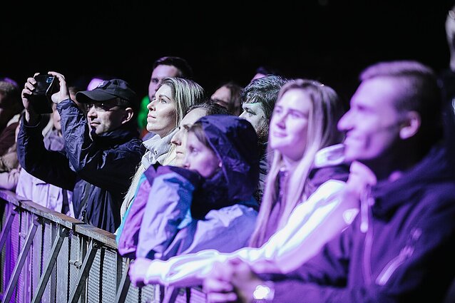 Policija įspėja renginių dalyvius: sukčiai suaktyvėję, siūlomi netikri bilietai