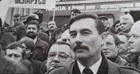 Первый глава МВД Беларуси Юрий Захаренко ушел в оппозицию к Лукашенко; его тело так и не найдено