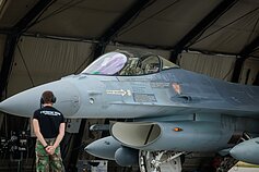 Naikintuvas F-16