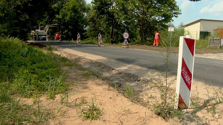 Šakiuose stringant gatvių remontui, savivaldybė netiki rangovu, o šis priekaištus atmeta