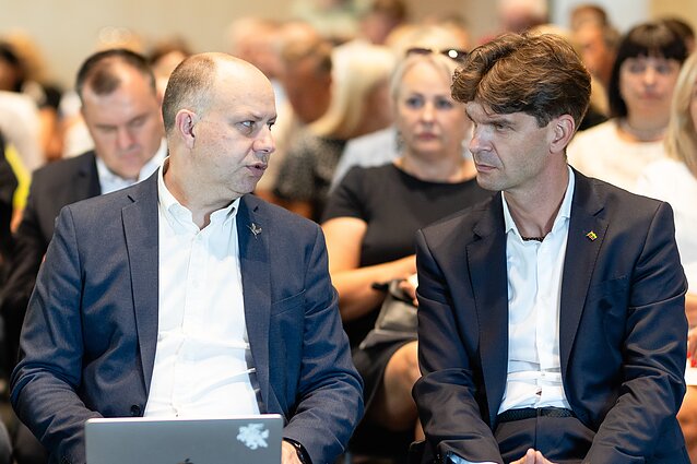 Aurelijus Veryga ir Ignas Vėgėlė