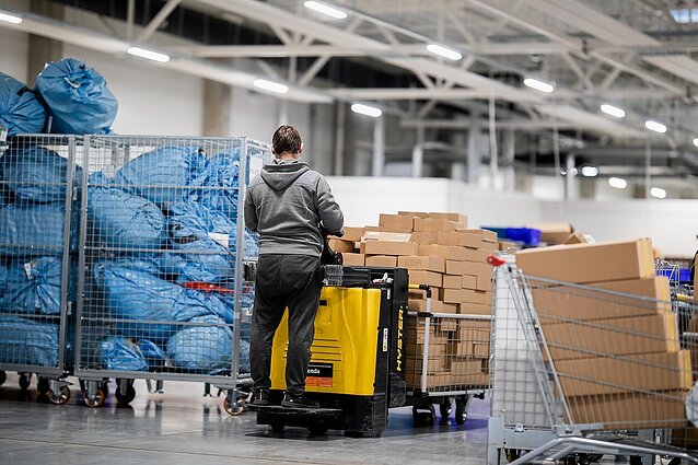 Anot ekonomistų, didėja darbuotojų trūkumas: tarp siūlymų – 6 darbo dienų savaitė