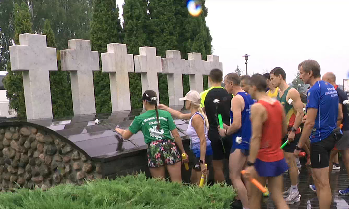 Bėgimu pagerbti prieš 33-ejus metus sovietų okupantų Medininkuose nužudyti 7 pareigūnai