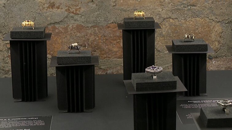 Proga pamatyti išskirtinę kolekciją – viduramžių papuošalai ir jų rekonstrukcijos