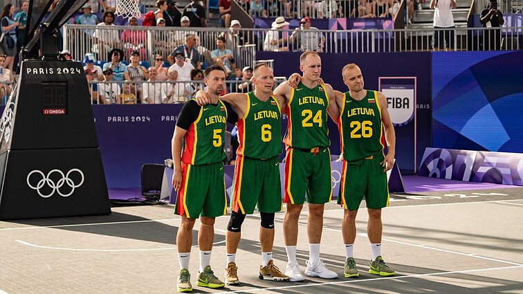 „Bus labai sunku“: šiandien olimpinėje 3x3 aikštelėje – lietuvių kova su prancūzais