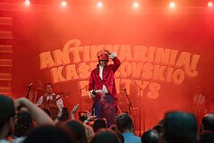 Grupės „Antikvariniai Kašpirovskio dantys“ koncerto akimirka