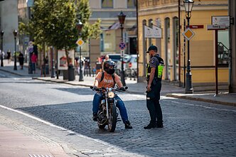 Policijos reidas