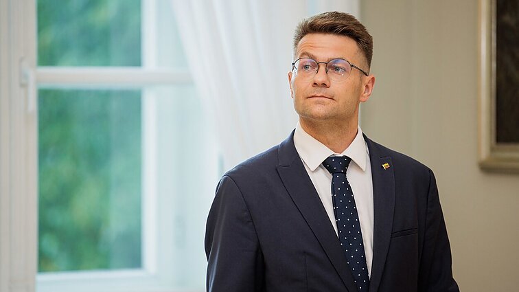 Už sveikatos apsaugos vairo stoja Pečkauskas: sieks tęsti reformas, megzti dialogą