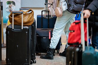 Oro uostas / Asociatyvi