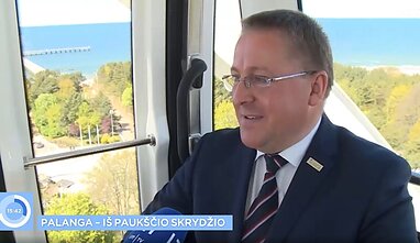 Palangos meras Šarūnas Vaitkus išbando apžvalgos ratą