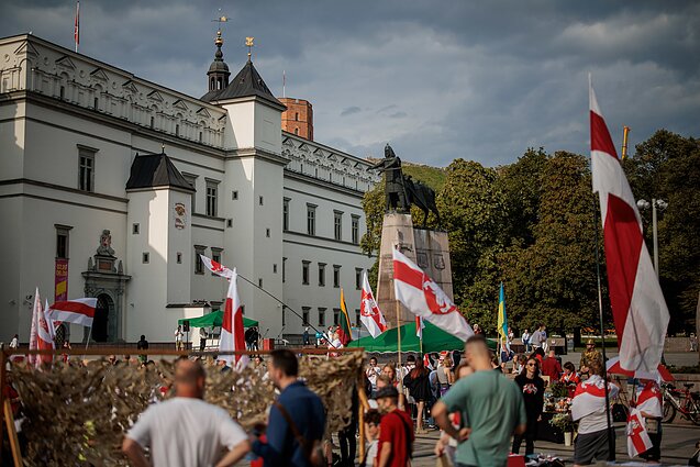 Белорусы собрались в Вильнюсе на акцию протеста против Лукашенко