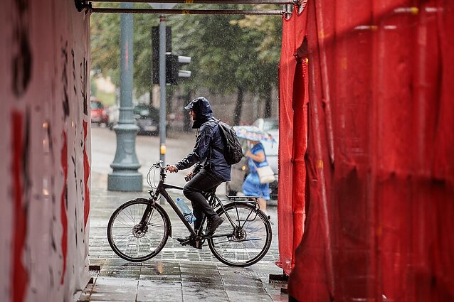 Artėjančio rudens aidas: nuo sekmadienio – vėsūs, vėjuoti orai su smarkiu lietumi