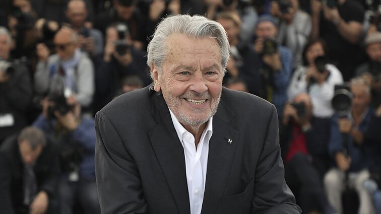 Mirė Prancūzijos kino legenda Alainas Delonas: Europos kinui paskyrė daugiau nei 60 metų