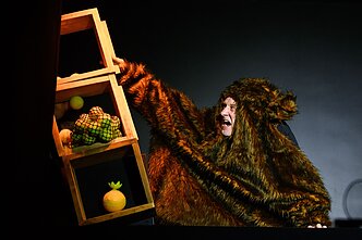 Stalo teatro spektaklis 