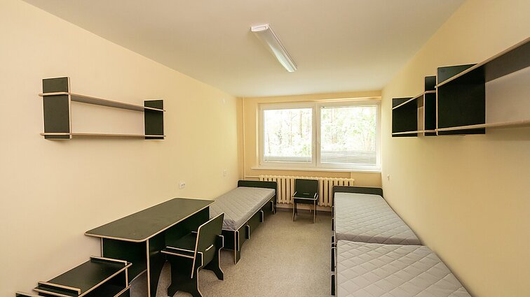 „Man vietos neliko“: galvos skausmu naujiems studentams vėl tampa perpildyti bendrabučiai