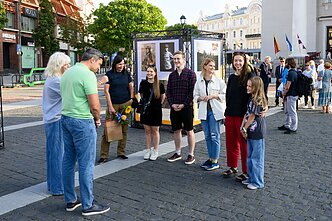 Фотовиставку «В сталевих грозах» у Вільнюсі присвятили стійкості українських воїнів