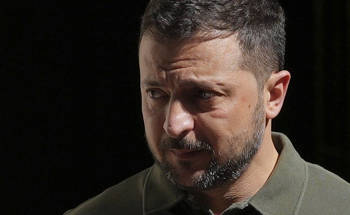 „Atrodo, ruošiasi ne Ukrainos pergalei, o pralaimėjimui“: kodėl slopsta Vakarų parama?