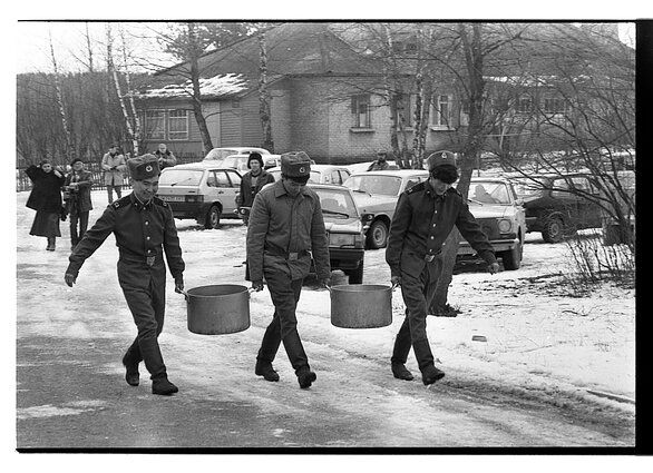 Rusijos kariuomenės išvedimas 1993 metais Rusijos kariuomenės išvedimas 1993 metais