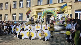 У Паневежисі відкрили українську школу: Свято першого дзвоника У Паневежисі відкрили українську школу: Свято першого дзвоника