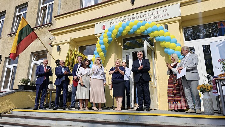 У Паневежисі відкрили українську школу: Свято першого дзвоника У Паневежисі відкрили українську школу: Свято першого дзвоника
