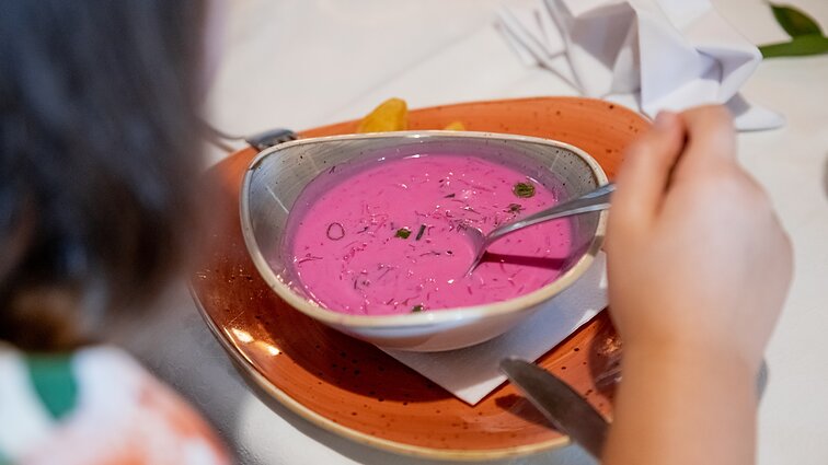 „The New York Times“ skyrė šaltibarščius lenkams, bet Laužikas užtikrina: jie – lietuviški