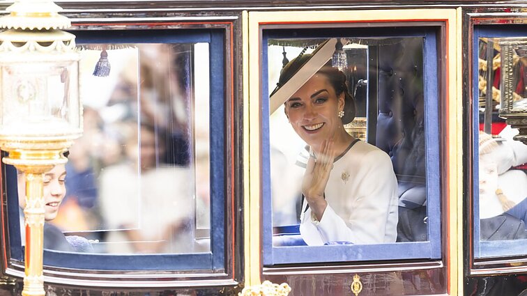 Princesė Kate Middleton pranešė baigusi vėžio gydymą: išplatino neįprastą vaizdo įrašą