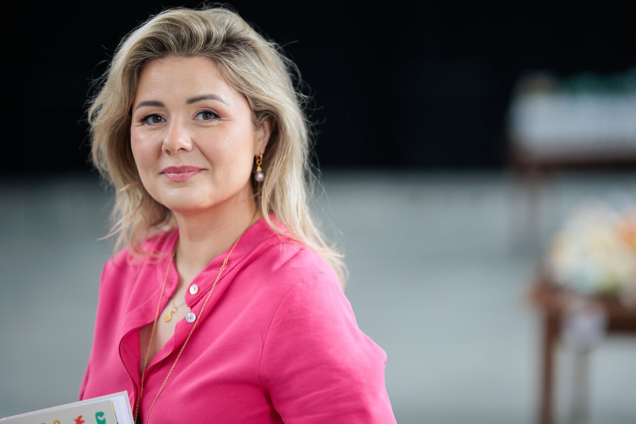 Pagrindinė patyčių priežastis – išvaizda: Beata Nicholson dalijasi savo patirtimi - LRT