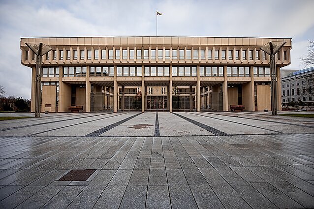 Apklausa: į spalį vysiančius Seimo rinkimus žada ateiti pusė balso teisę turinčių rinkėjų