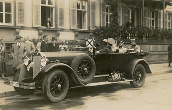 Lithuanian Military Attaché to Germany Col. Kazys Škirpa with the Swedish Military Attaché in a car, 1928–1933.