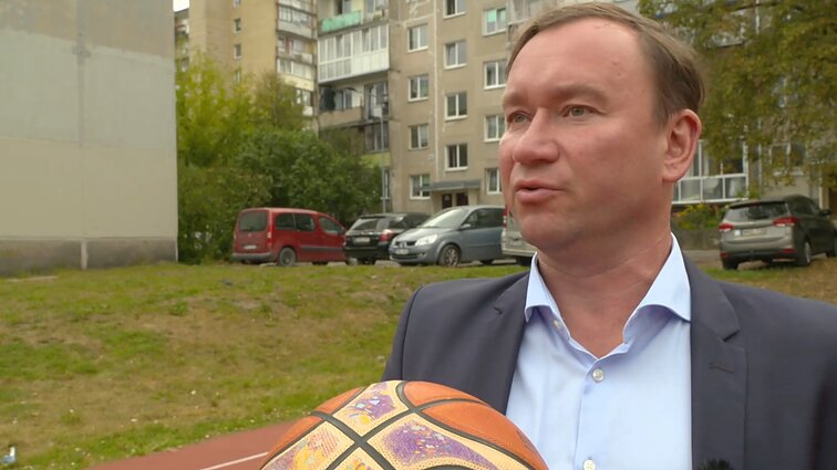 Dviračio žinios. Cinkius iš futbolo federacijos: susidomėjau darbu krepšinio federacijoje