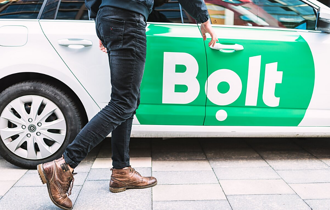 Verslas piktinasi galimais reikalavimais: „Svarsto pataisas, o kalbos kursų – trūksta“