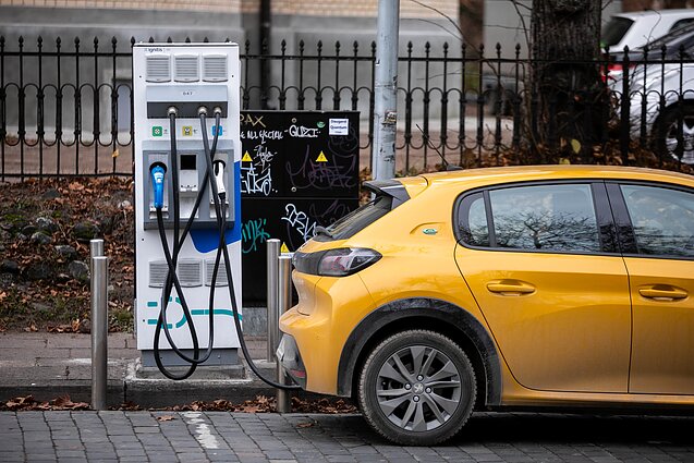 Electric vehicle
