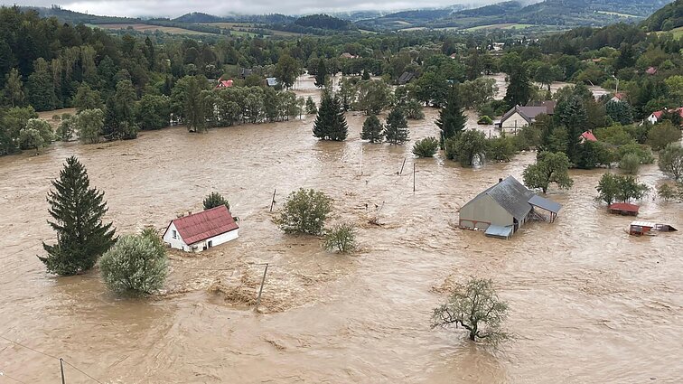 NKVC vadovas apie situaciją Lenkijoje: šiandien laukiamas pikas, po kurio turėtų gerėti