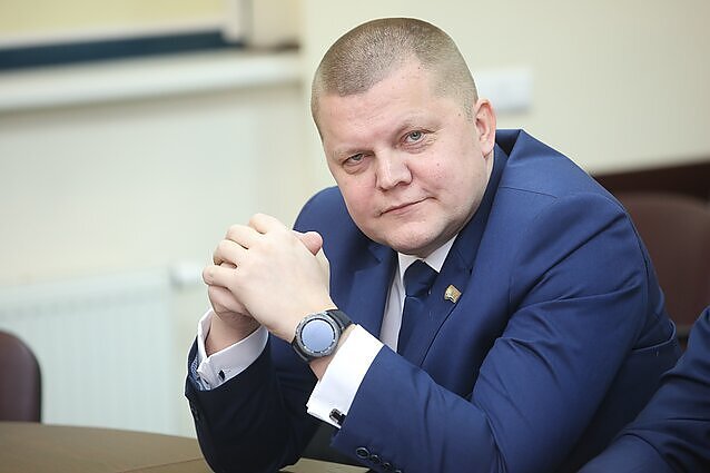 Gaižauskas: su KAM dronų pirkimais dirbęs pareigūnas pardavinėja dronus krašto apsaugai