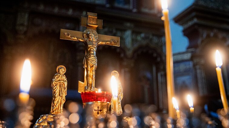 Suomijoje populiarėja religija: vis daugiau jaunuolių pasirenka vienuolio kelią