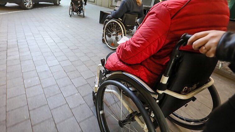 Situacija gerėja, bet lėtai: balsavimas turint negalią vis dar kelia sunkumų