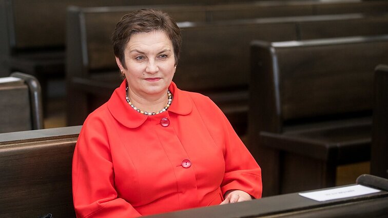 Trakų ligoninės vadovė galimai savinosi darbuotojų priedus: pati įtaria kerštą