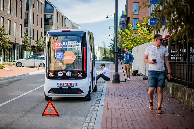 Į Vilniaus gatves išrieda autonominis autobusas