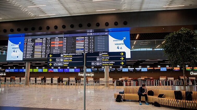 Keliausime moderniai: baigtos Vilniaus oro uosto išvykimo terminalo statybos