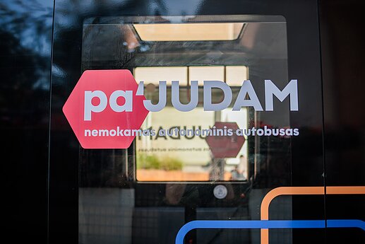Į Vilniaus gatves išrieda autonominis autobusas