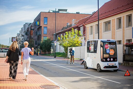 Į Vilniaus gatves išrieda autonominis autobusas