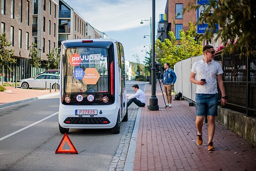 Į Vilniaus gatves išrieda autonominis autobusas