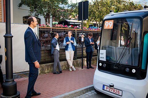 Į Vilniaus gatves išrieda autonominis autobusas