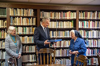 Gitanas Nausėda lankėsi Amerikos lietuvių kultūros archyve (ALKA) Putname, Konektikuto valstijoje. Gitanas Nausėda lankėsi Amerikos lietuvių kultūros archyve (ALKA) Putname, Konektikuto valstijoje.
