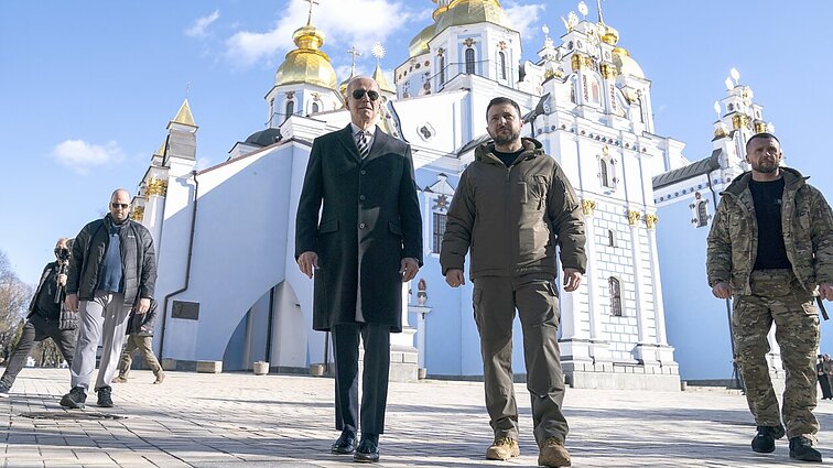 Milta apie prašymus smūgiuoti Rusijos gilumoje: Ameriką įtikina tik vaizdingos tragedijos