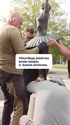 Balerinos S. Gaskell atminimui pastatytas paminklas