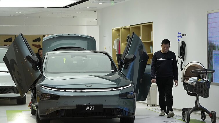 ES balsuos, ar pritaikyti didesnius muitus kiniškiems elektromobiliams